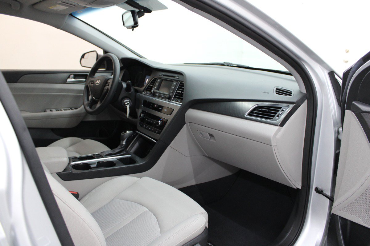Used 2015 Hyundai Sonata Sport FWD image 10