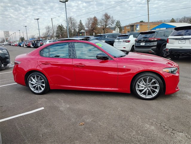 Used 2024 Alfa Romeo Giulia Ti w/ Active Assist Plus Package image 7