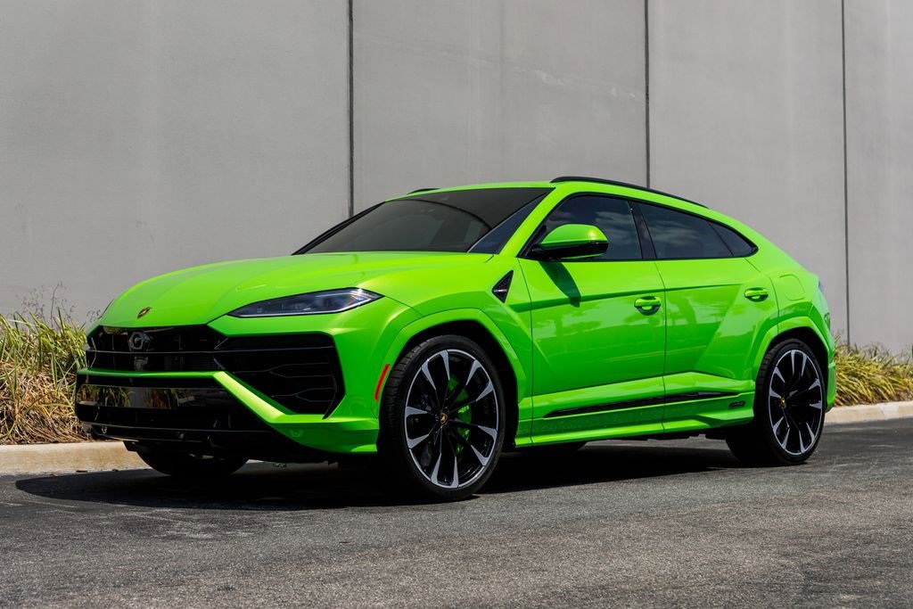 Used 2025 Lamborghini Urus SE image 21
