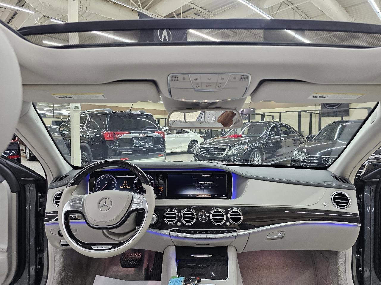 Used 2017 Mercedes-Benz S 550 Sedan image 29