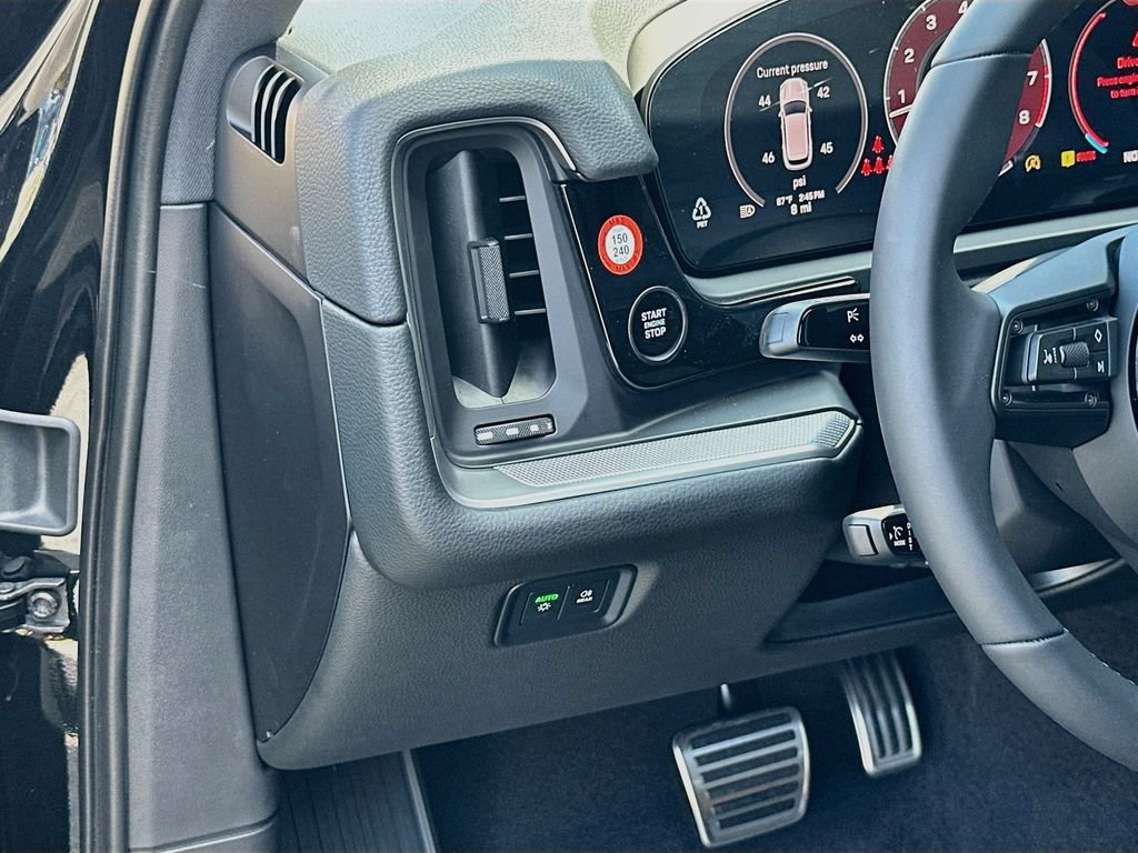 New 2026 Porsche Cayenne S AWD/4WD image 11