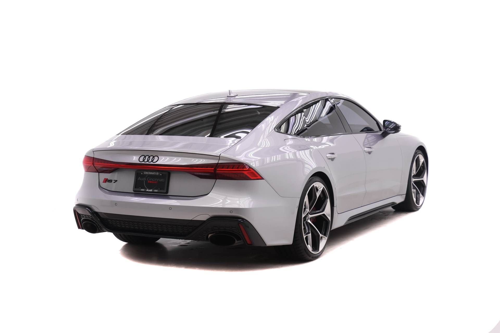 Certified 2024 Audi RS 7 Performance AWD/4WD image 4
