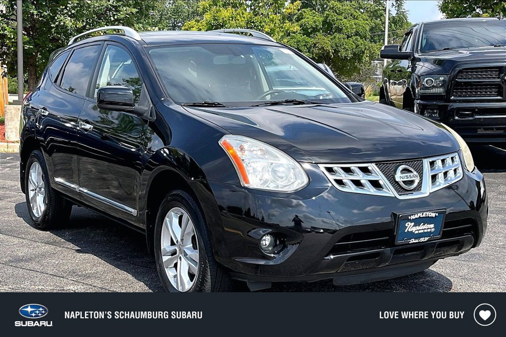 Used 2013 Nissan Rogue SV w/ Premium Pkg AWD/4WD image 1