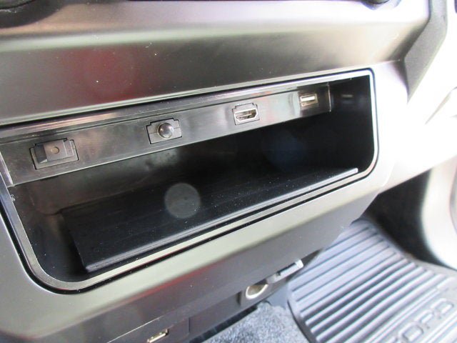 Used 2022 Ford F550 4x4 SuperCab Super Duty image 22
