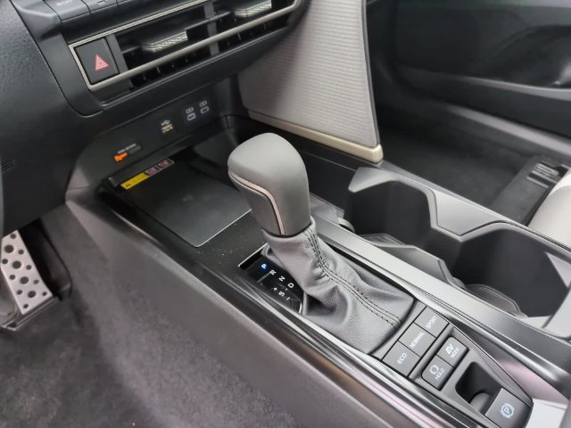 New 2026 Toyota Camry SE w/ Multimedia Upgrade Package AWD/4WD image 20