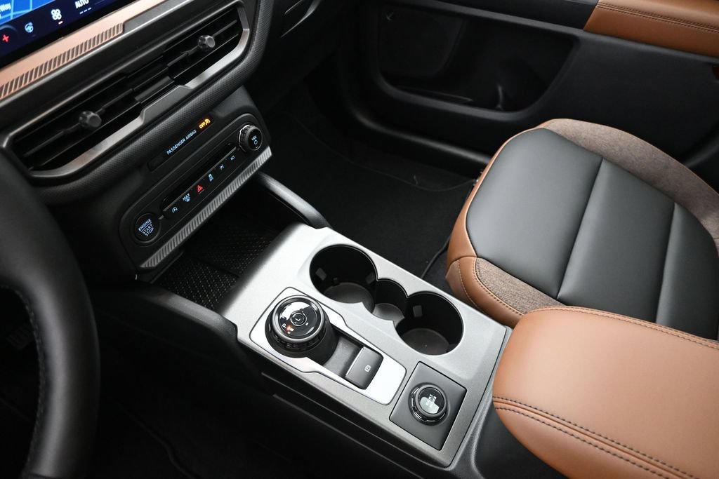 New 2026 Ford Bronco Sport Outer Banks w/ Outer Banks Tech Package+ AWD/4WD image 23