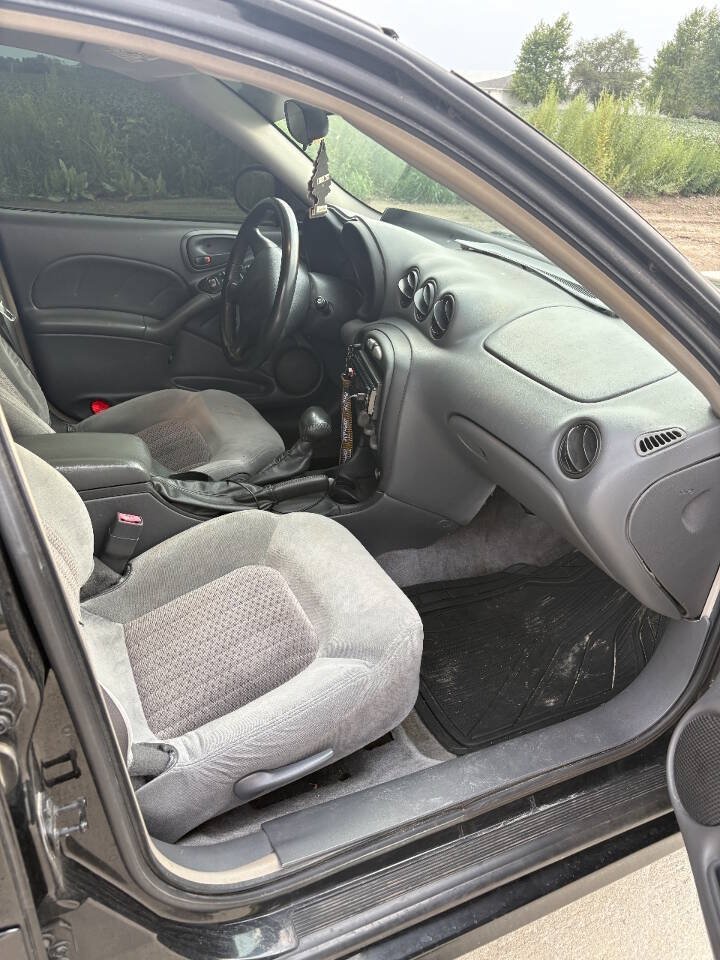 Used 2004 Pontiac Grand Am GT FWD image 7