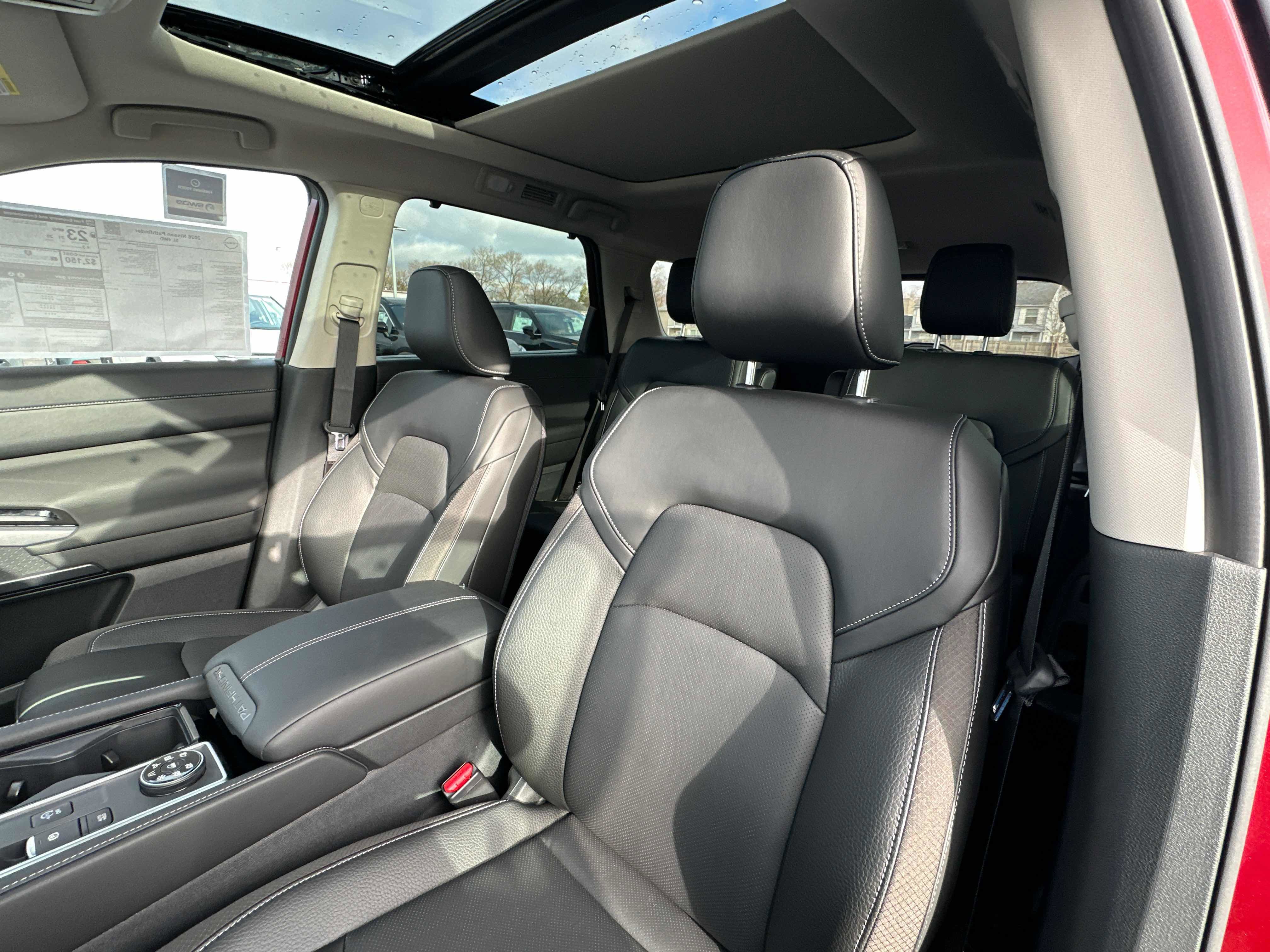 New 2026 Nissan Pathfinder SL AWD/4WD image 25