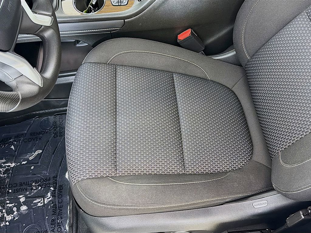 Used 2023 GMC Acadia SLE w/ Driver Convenience Package image 20