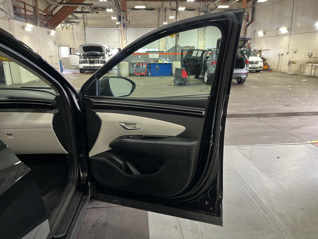 Used 2023 Hyundai Tucson SEL w/ Convenience Package AWD/4WD image 21