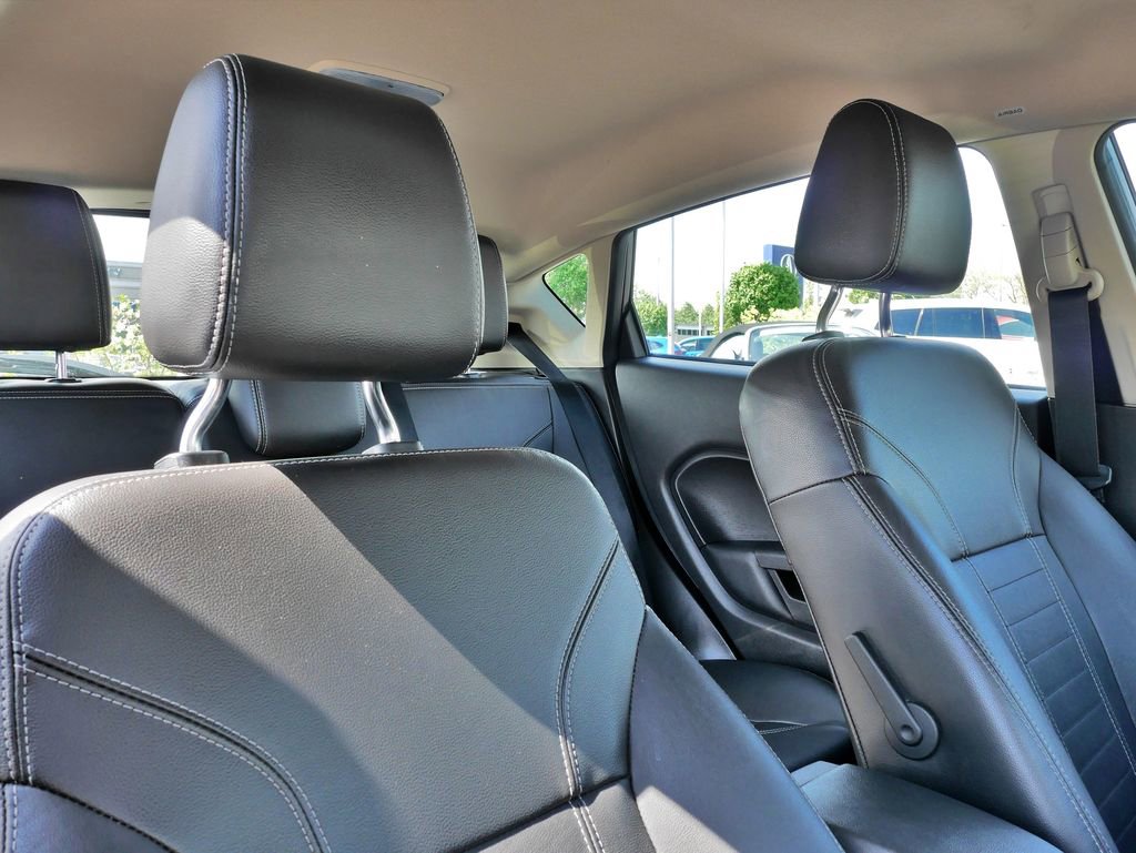 Used 2018 Ford Fiesta Titanium FWD image 14