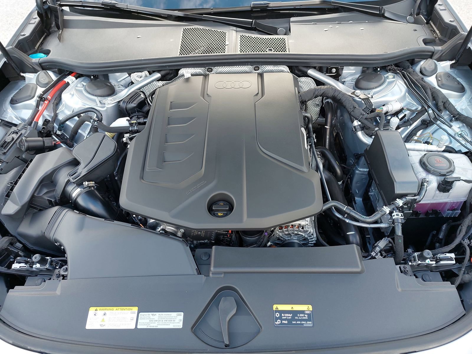 New 2025 Audi A5 2.0T Premium image 32