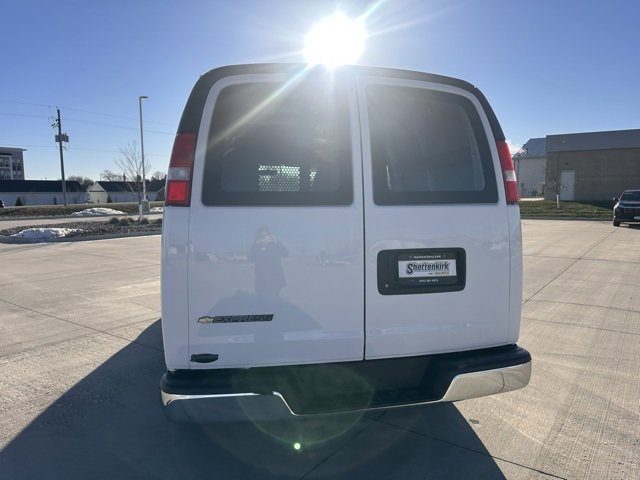 Used 2024 Chevrolet Express 2500 w/ Driver Convenience Package image 5