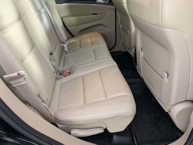 Used 2018 Jeep Grand Cherokee Limited w/ Luxury Group II image 33