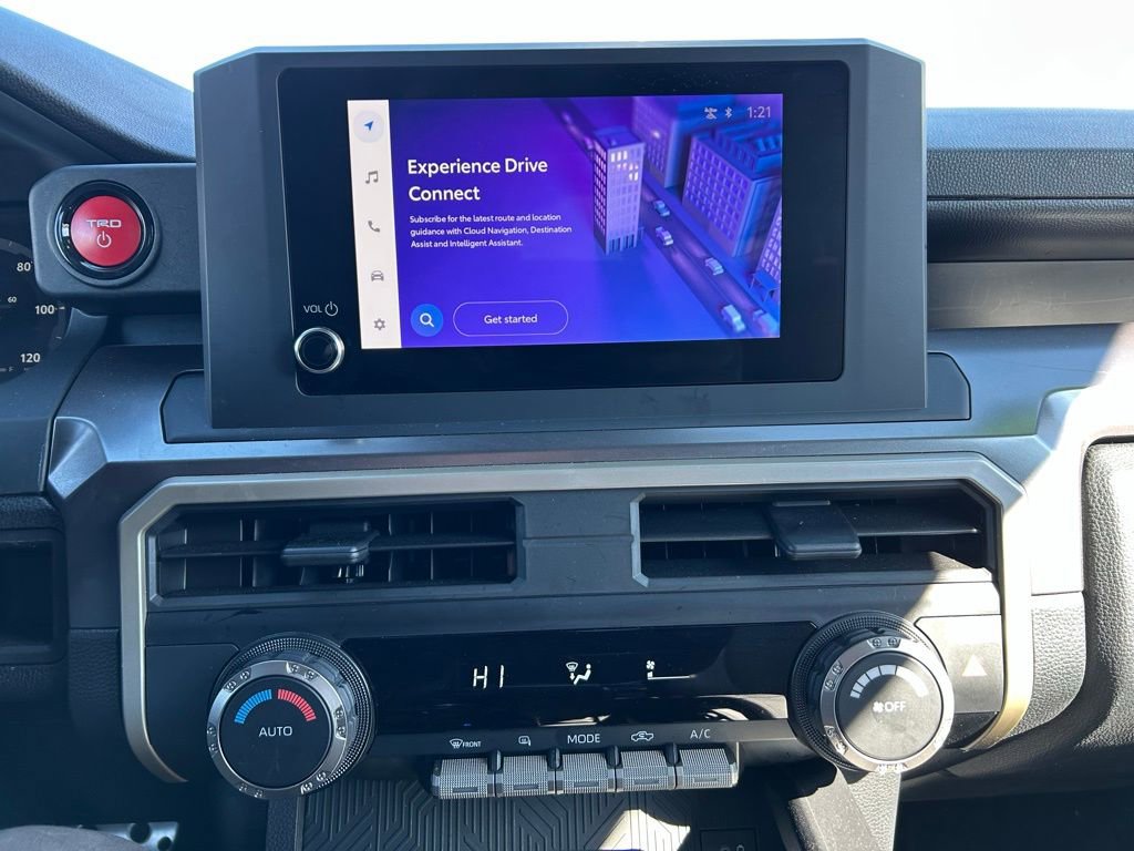 Used 2025 Toyota Tacoma TRD Sport image 13