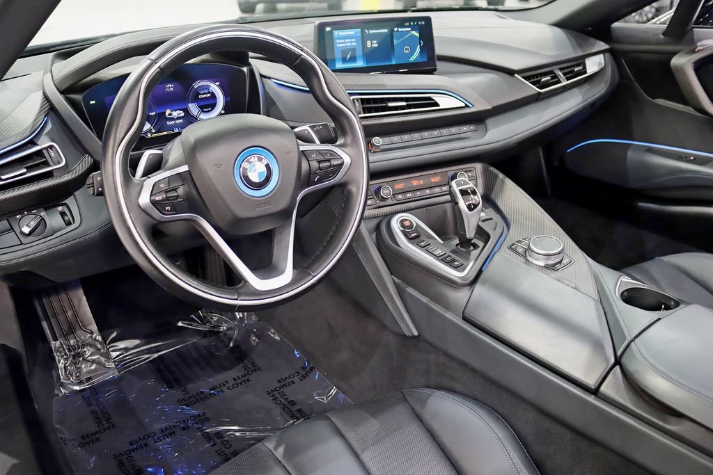 Used 2019 BMW i8 Roadster AWD/4WD image 13