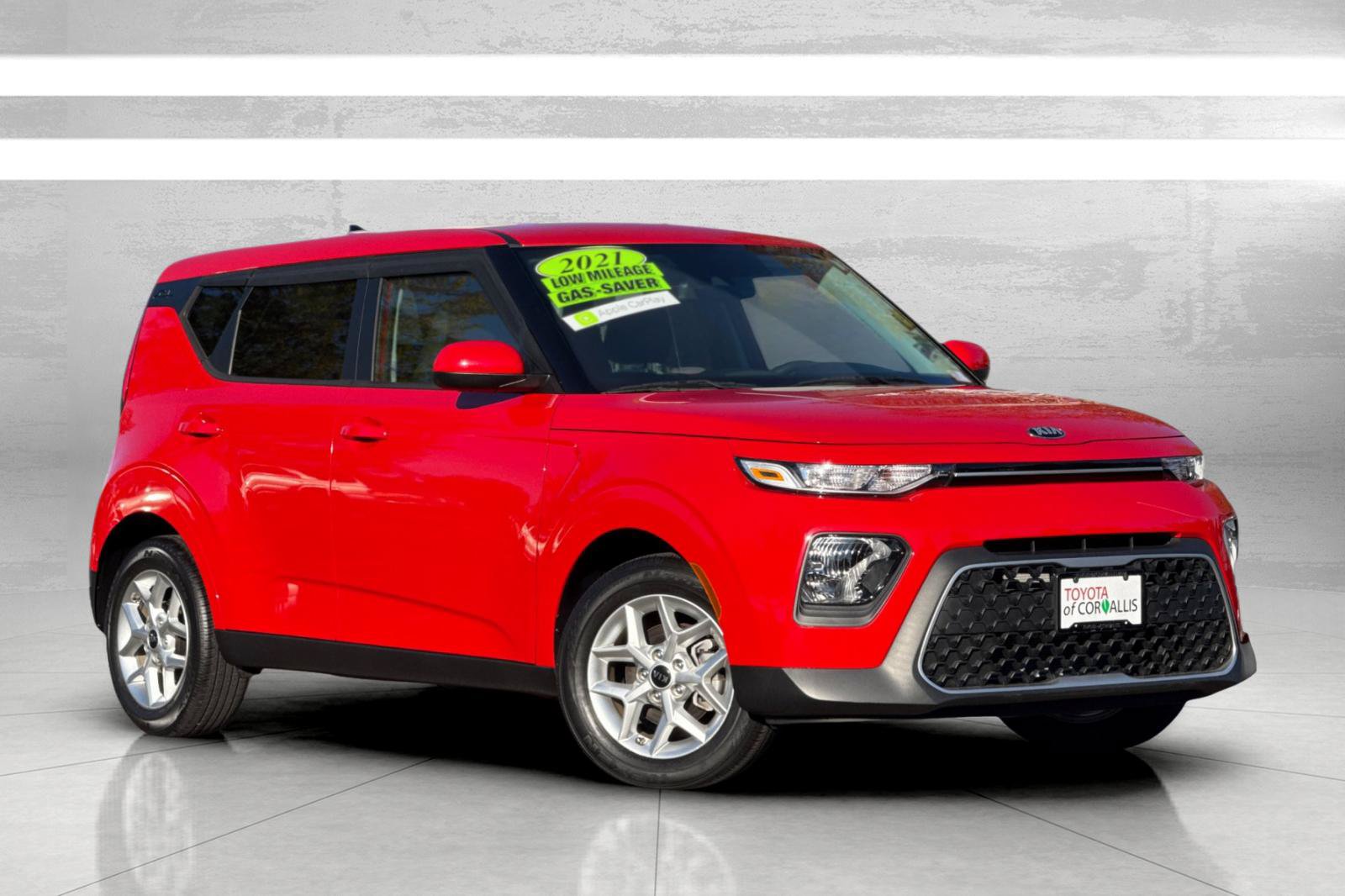 Used 2021 Kia Soul S FWD image 2