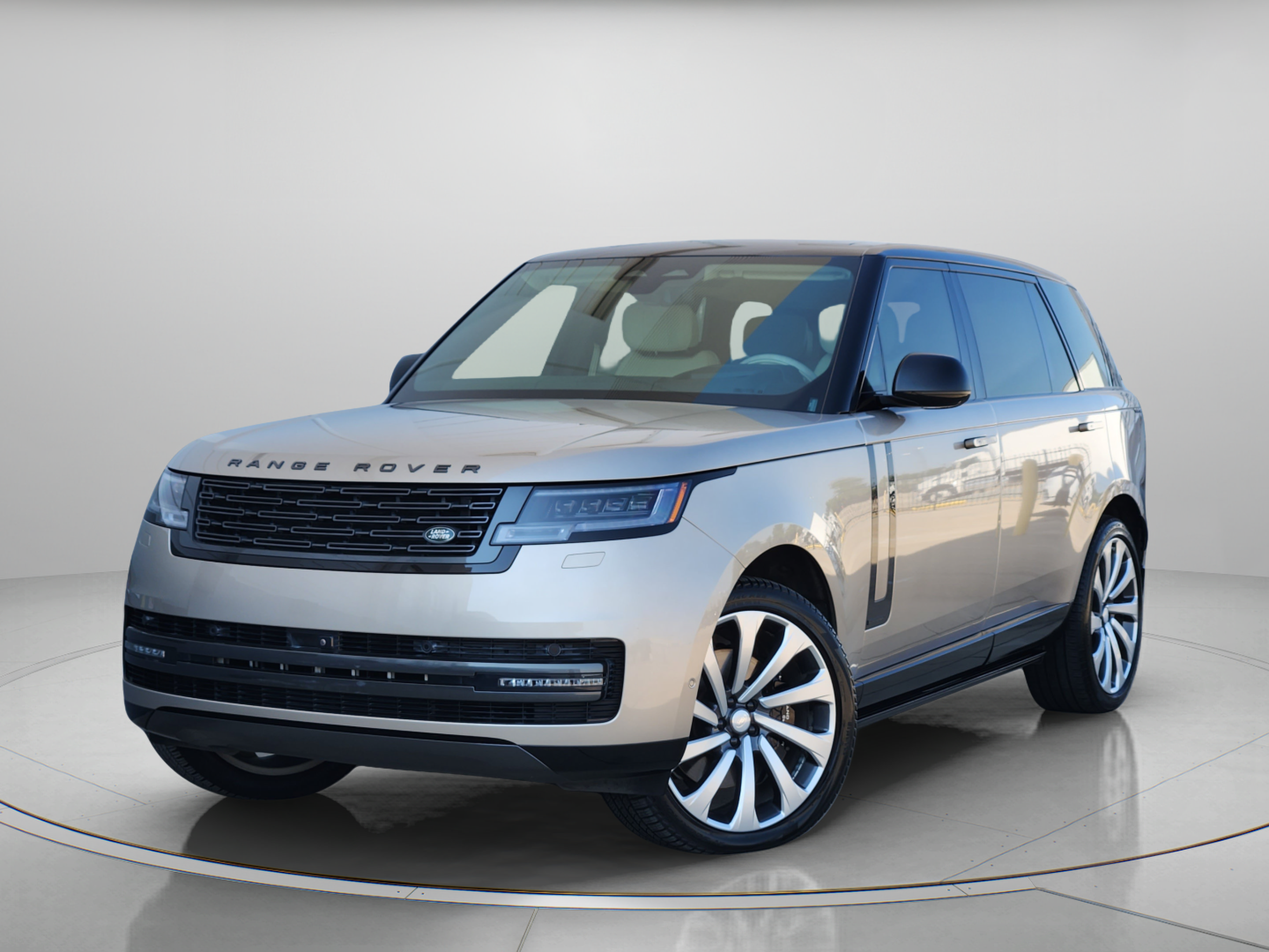 Certified 2025 Land Rover Range Rover Long Wheelbase Autobiography AWD/4WD image 1