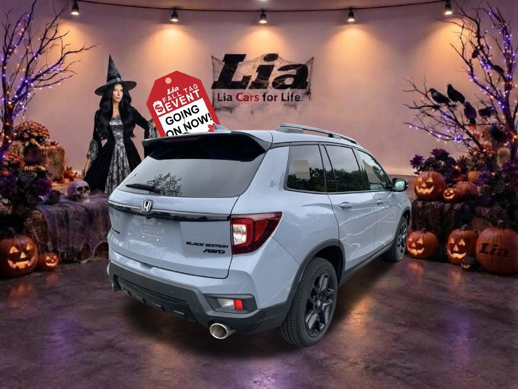 Used 2024 Honda Passport Black Edition image 3