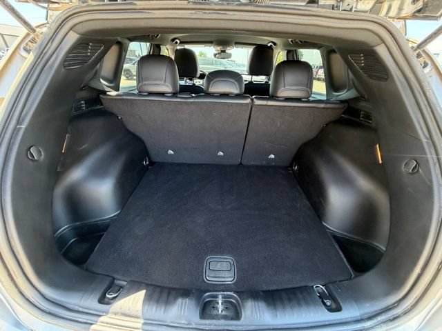 Used 2025 Jeep Compass Limited AWD/4WD image 12