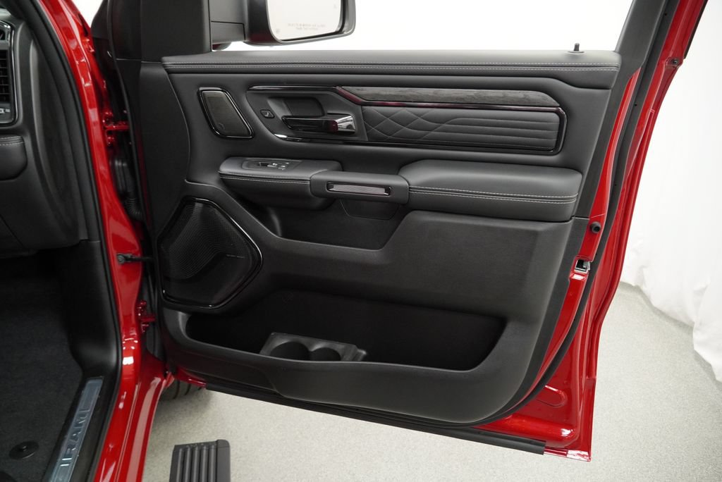 New 2027 RAM 1500 Limited w/ Night Edition AWD/4WD image 34