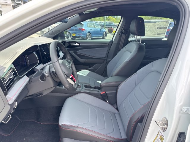 New 2026 Volkswagen Jetta GLI Autobahn FWD image 17