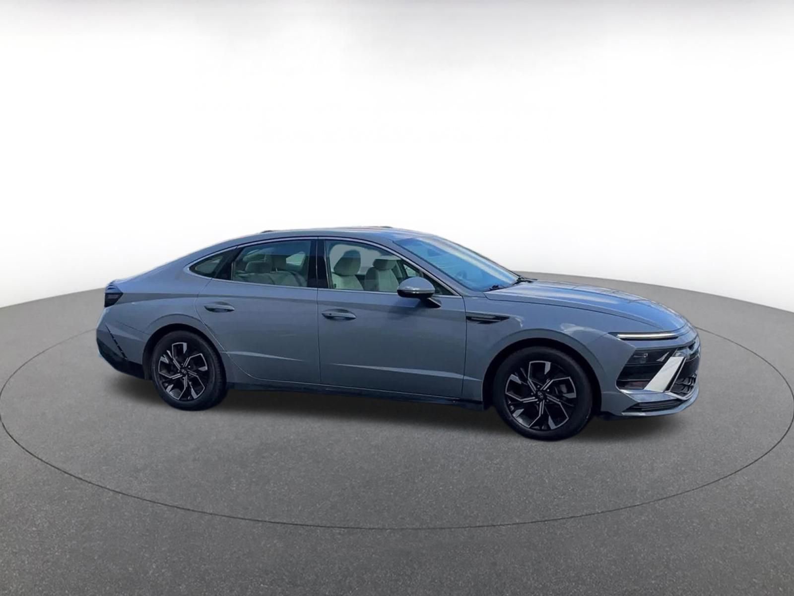 Used 2025 Hyundai Sonata SEL video 2