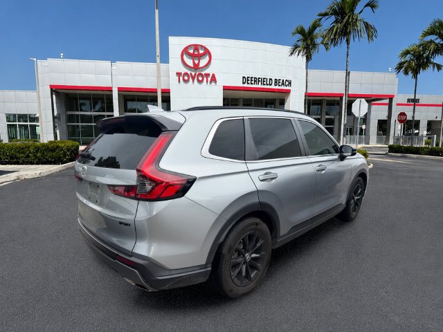 Used 2025 Honda CR-V Sport image 11