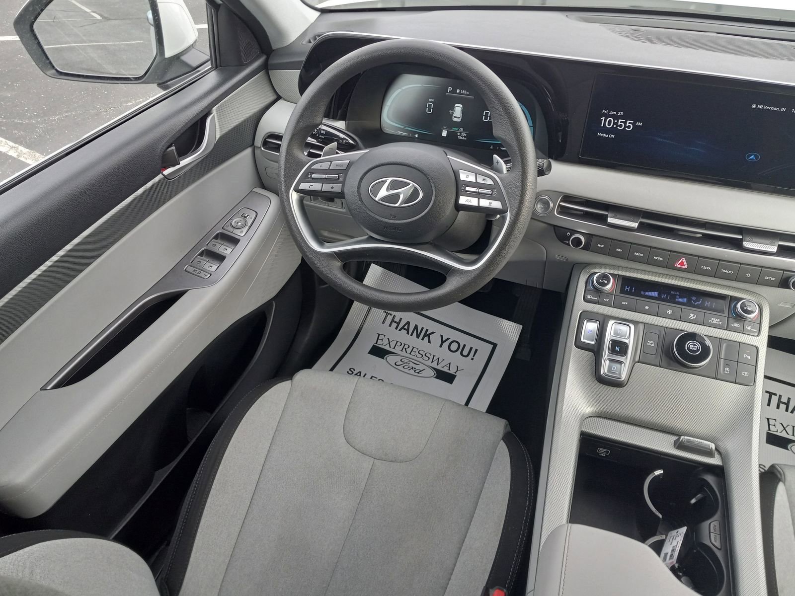 Used 2025 Hyundai Palisade SE image 13