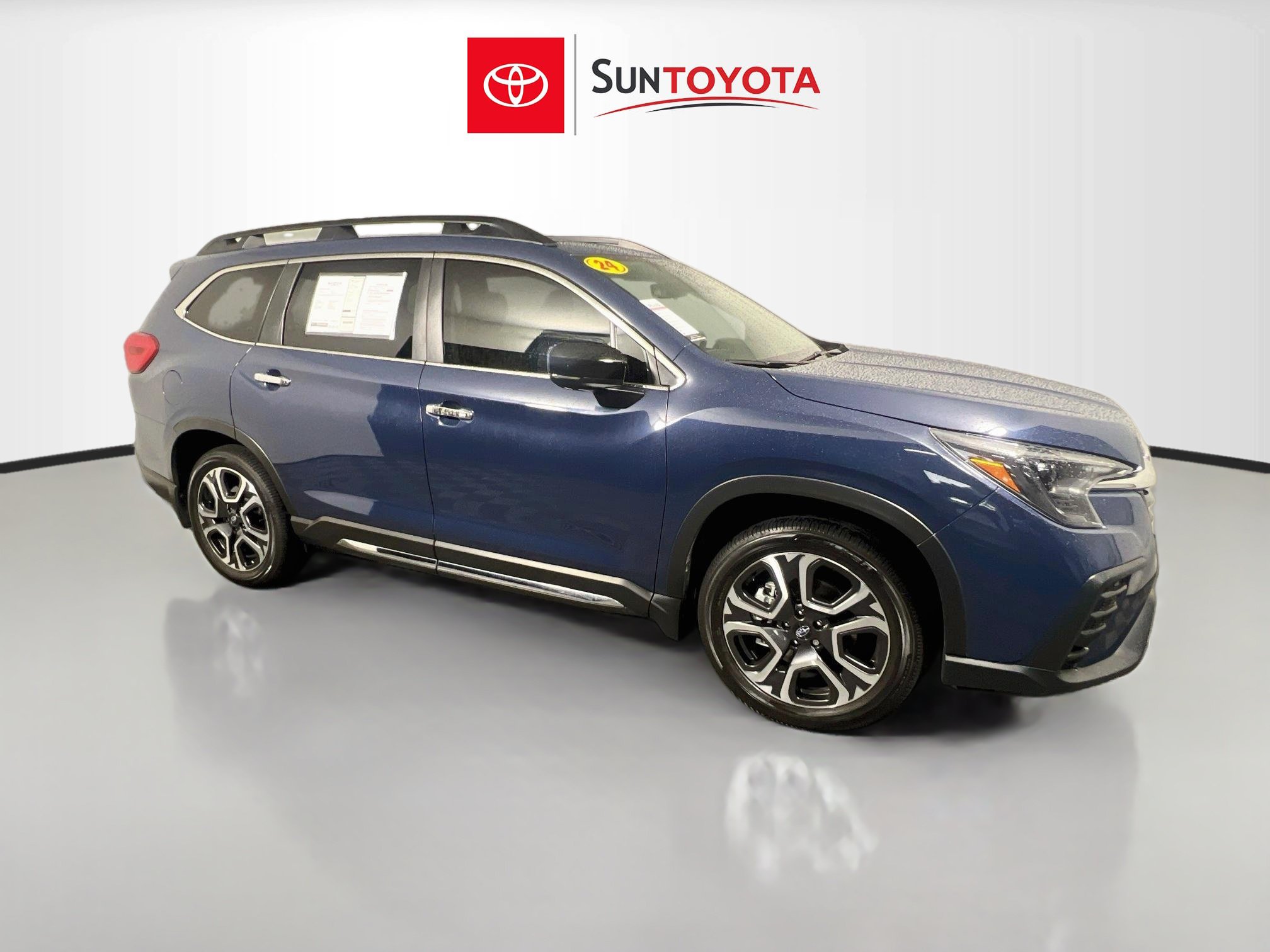Used 2024 Subaru Ascent Touring w/ Popular Package #2 AWD/4WD image 1
