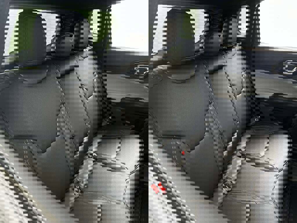 New 2026 Jeep Compass Limited image 25