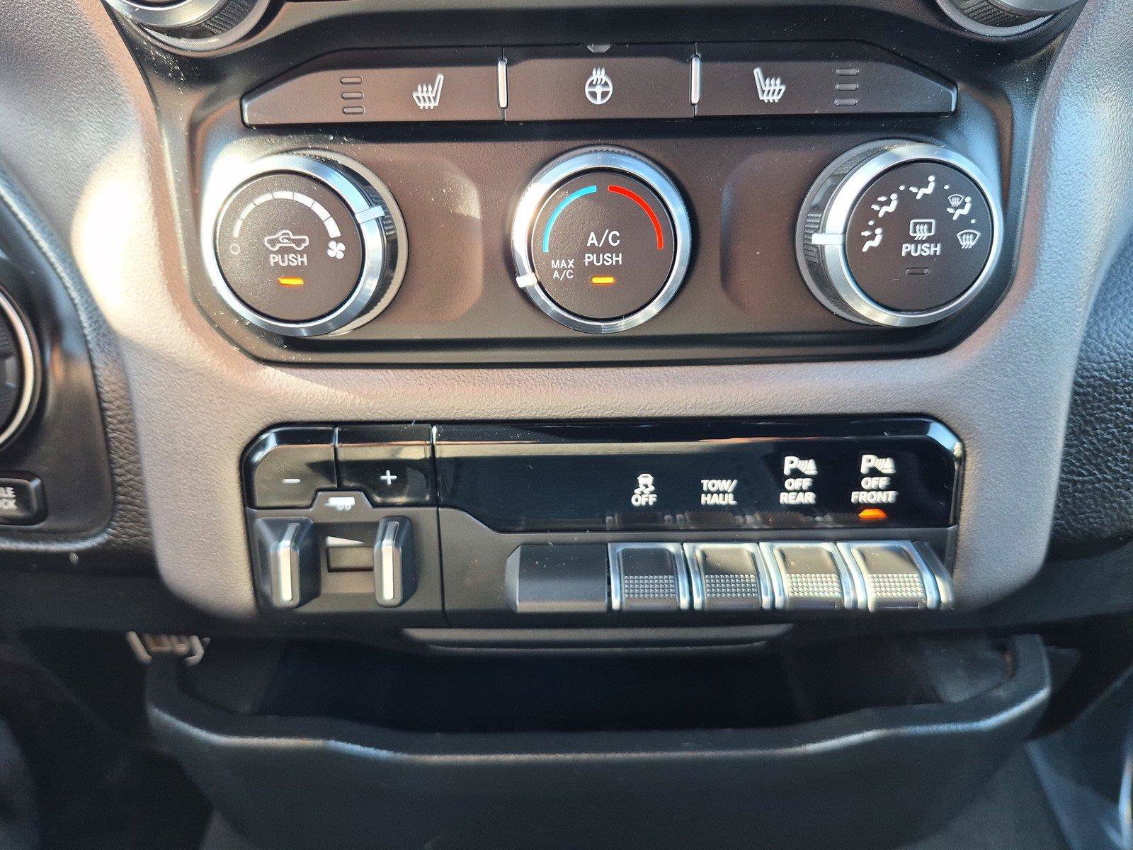 Used 2024 RAM 1500 Big Horn AWD/4WD image 27