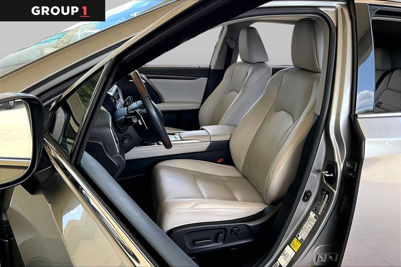 Certified 2021 Lexus RX 350 FWD w/ Premium Package image 7