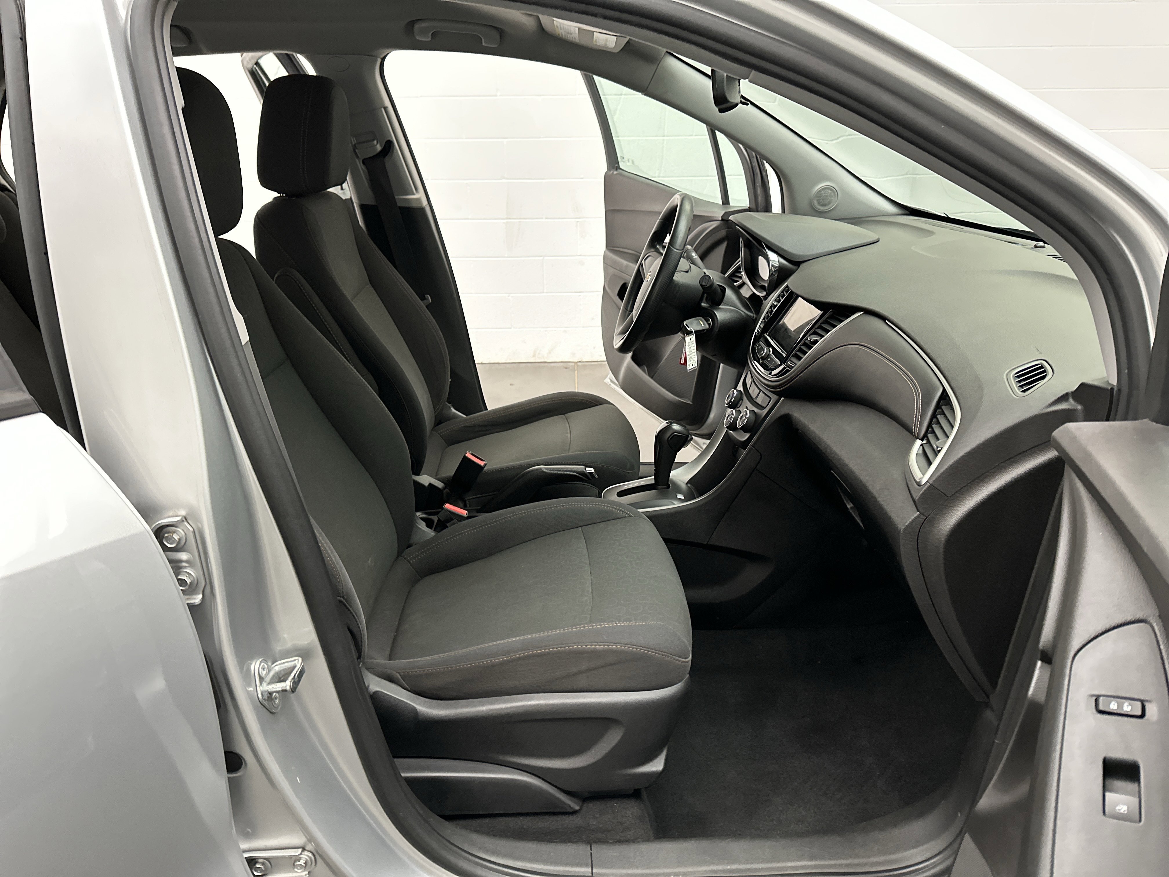 Used 2018 Chevrolet Trax LS w/ LPO, Protection Package image 18