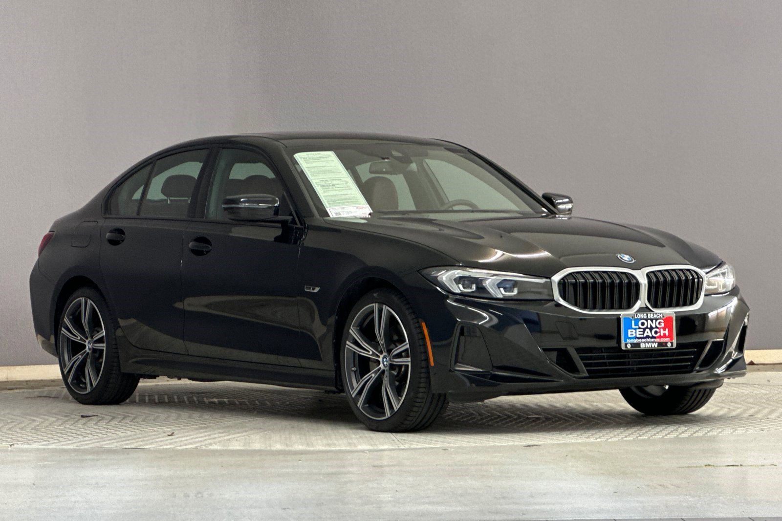 Used 2023 BMW 330e w/ Driving Assistance Package RWD image 6