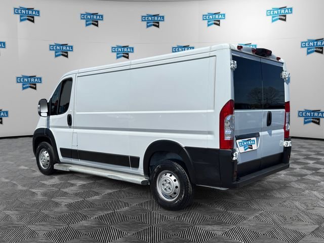 Used 2023 RAM ProMaster 2500 FWD image 3