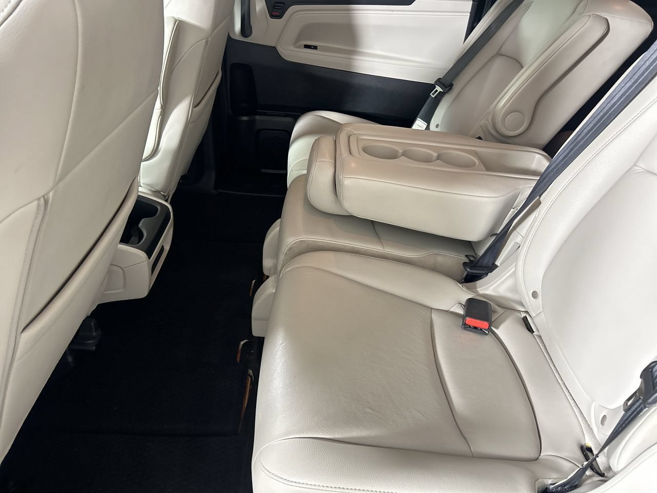 Used 2025 Honda Odyssey EX-L image 25