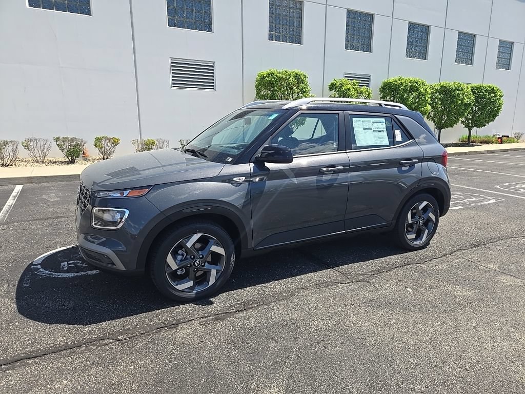 New 2026 Hyundai Venue SEL FWD image 46