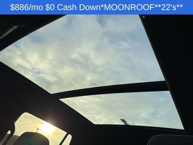 Used 2023 GMC Yukon SLT image 28