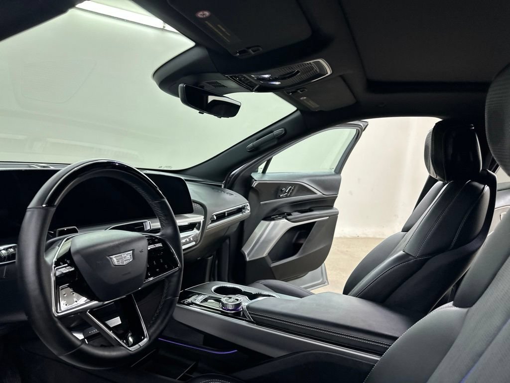 Certified 2025 Cadillac Lyriq Sport AWD/4WD image 29