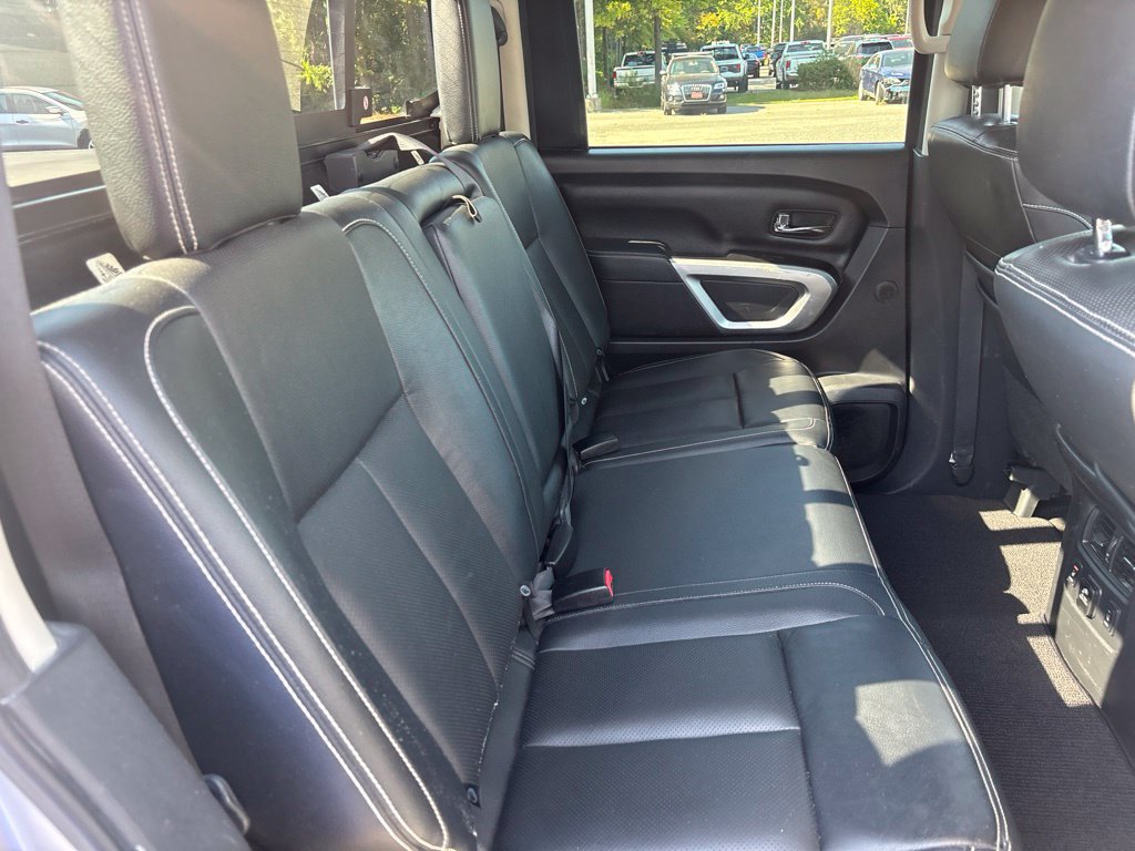Used 2018 Nissan Titan PRO-4X w/ Pro-4x Convenience Package AWD/4WD image 20