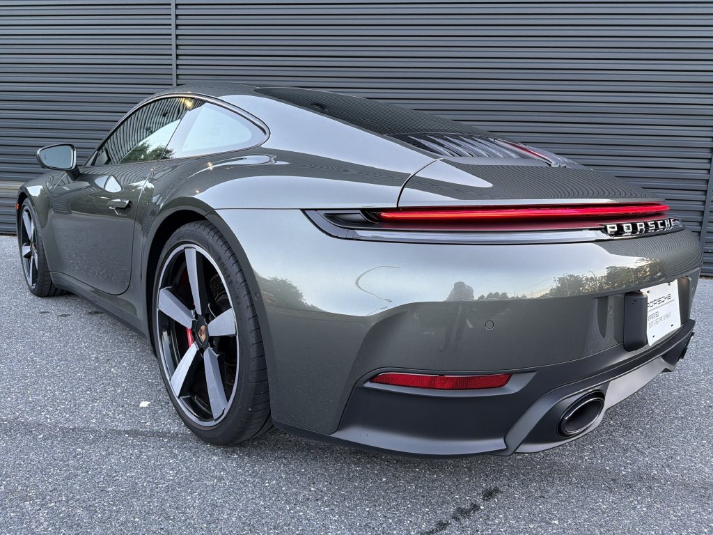 Certified 2026 Porsche 911 Carrera S RWD image 3