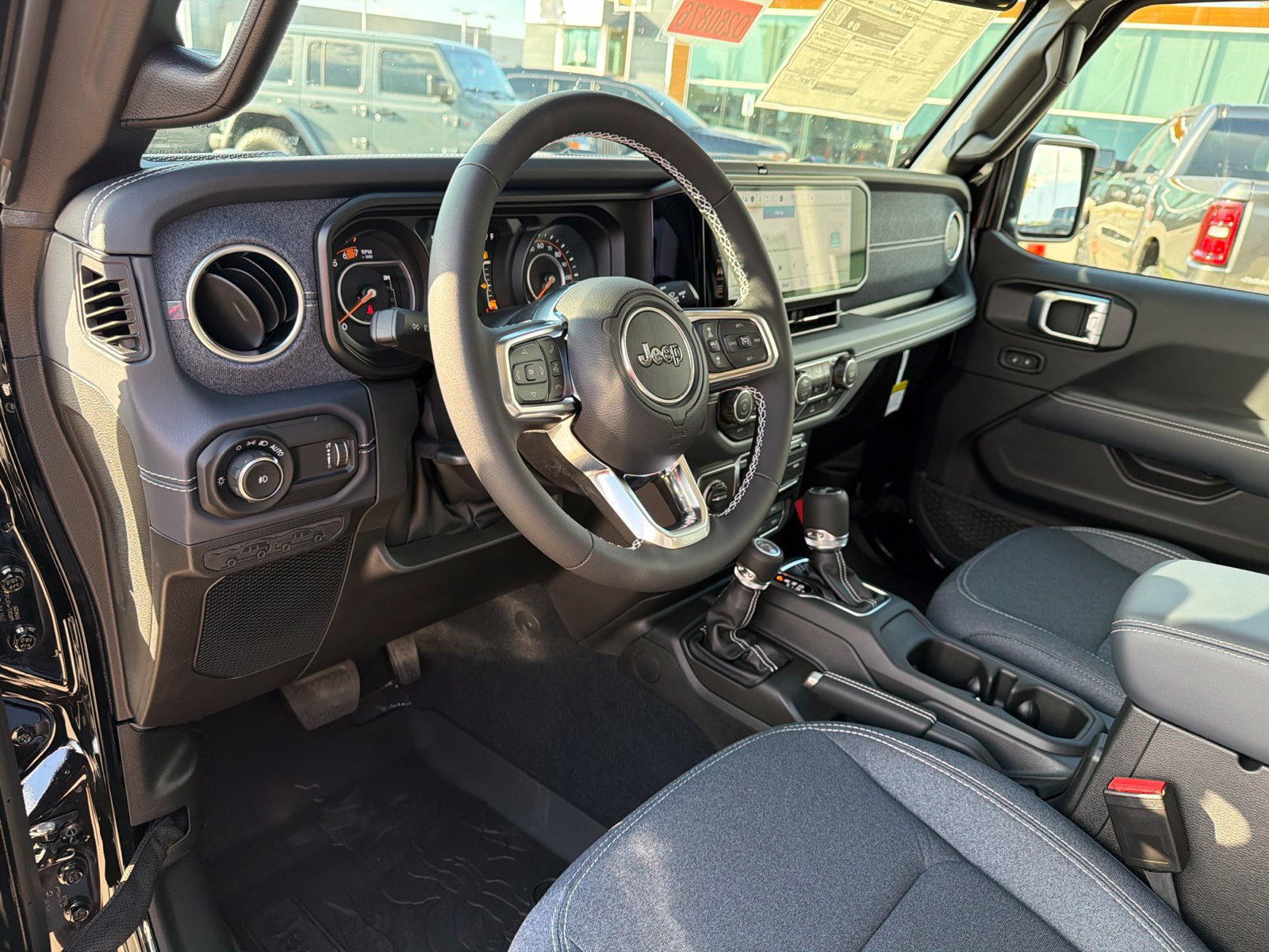 New 2026 Jeep Wrangler Unlimited Rubicon AWD/4WD image 10