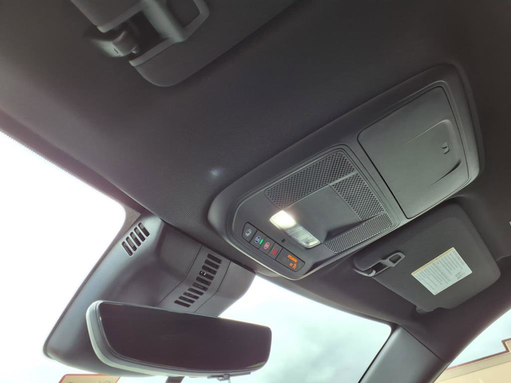 New 2026 Chevrolet Traverse LT w/ Driver Confidence Package image 18