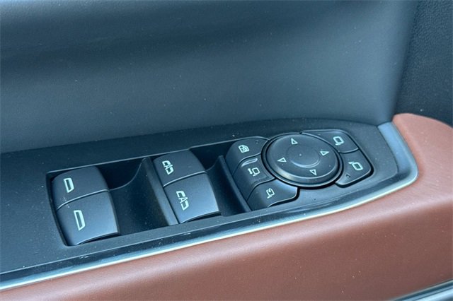New 2026 GMC Sierra 2500 Denali Ultimate w/ Max Trailering Package image 12