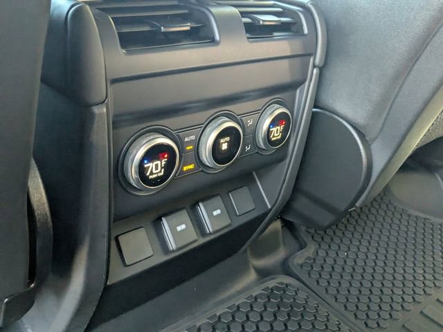 Used 2023 Land Rover Defender 110 V8 image 13