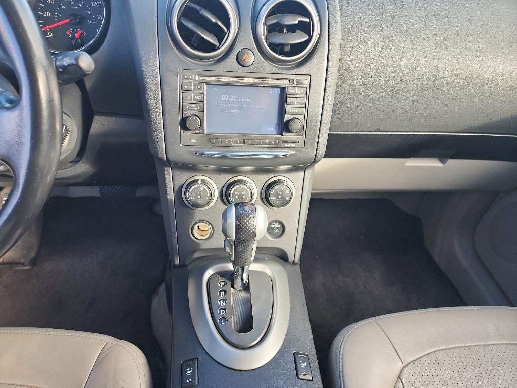 Used 2011 Nissan Rogue SV w/ SL Pkg image 13