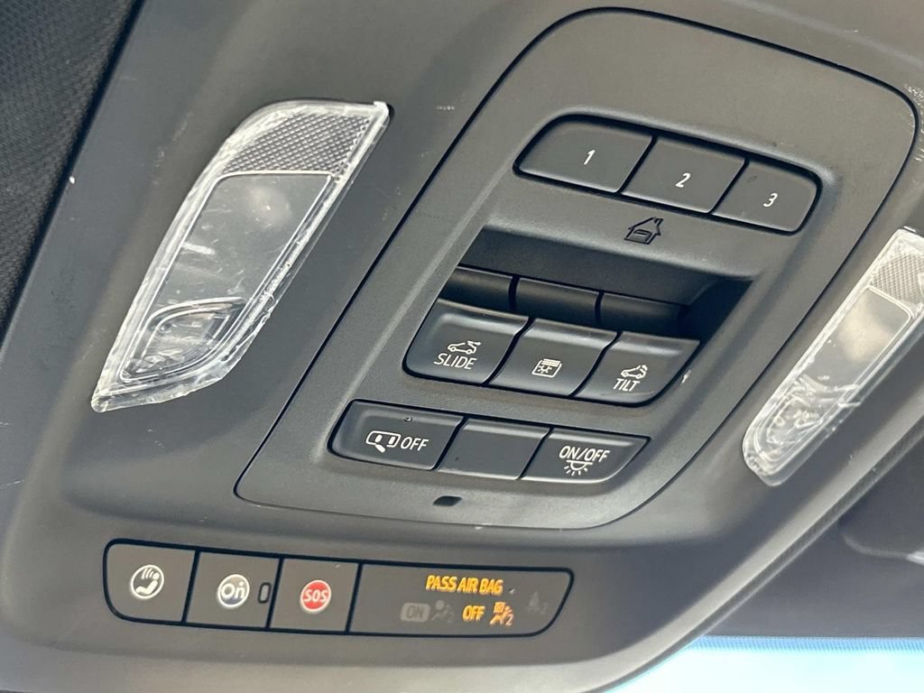 Used 2023 Cadillac CT5 Luxury w/ Sun And Sound Package AWD/4WD image 40