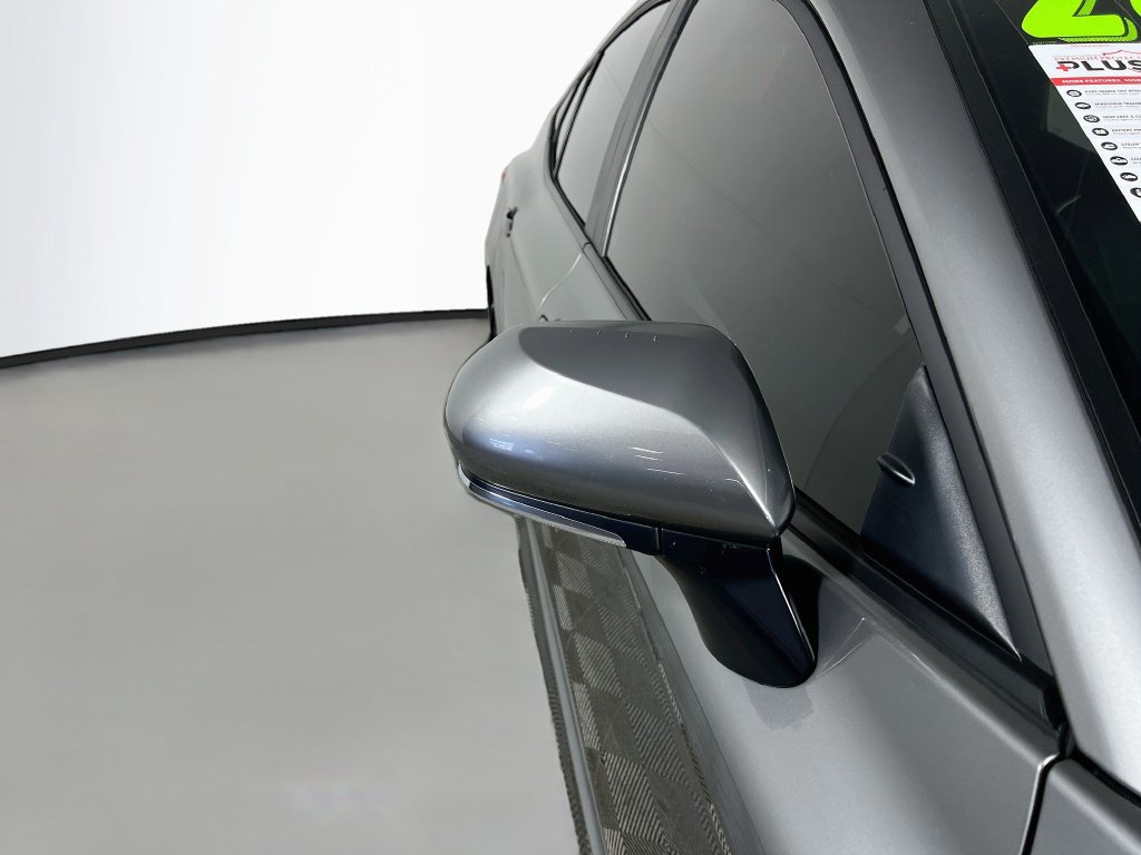 Used 2026 Toyota Camry SE FWD image 10