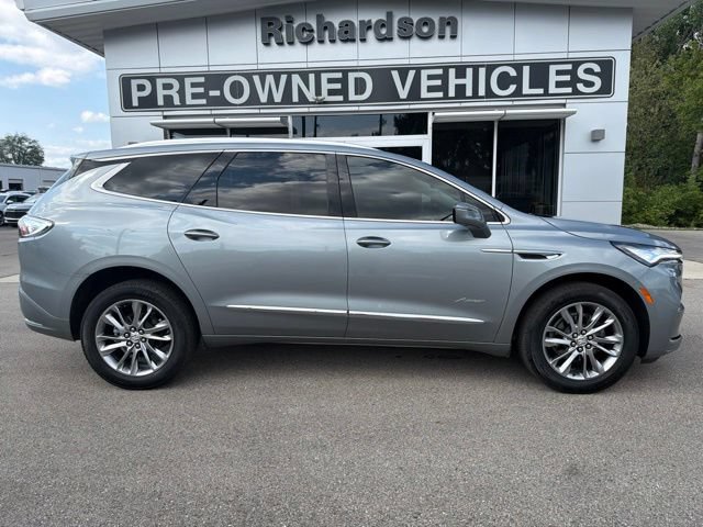 Certified 2024 Buick Enclave Avenir w/ Avenir Technology Package FWD image 2